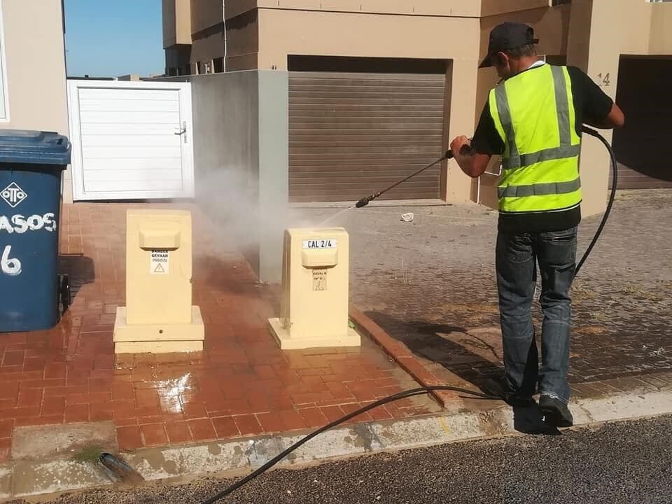 Pressure Wash
